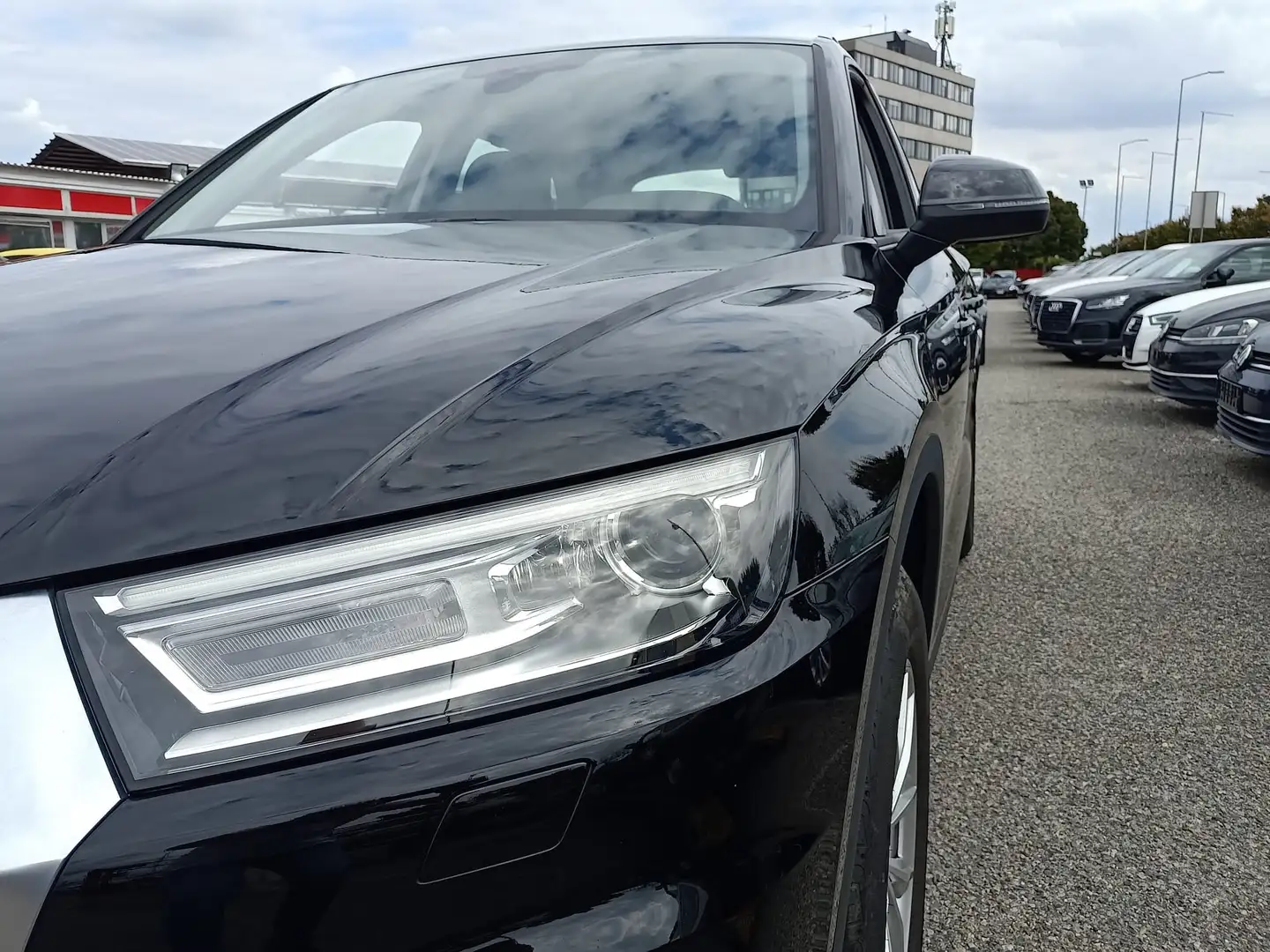 Audi Q5 40 TDI S TRONIC QUATTRO SPORT Nero - 2