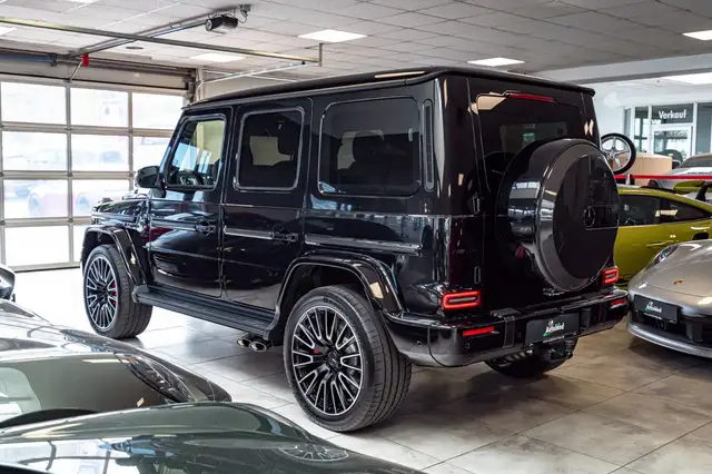 Mercedes-Benz G-Class view 5