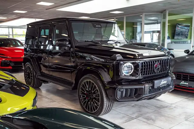 Mercedes-Benz G-Class view 3