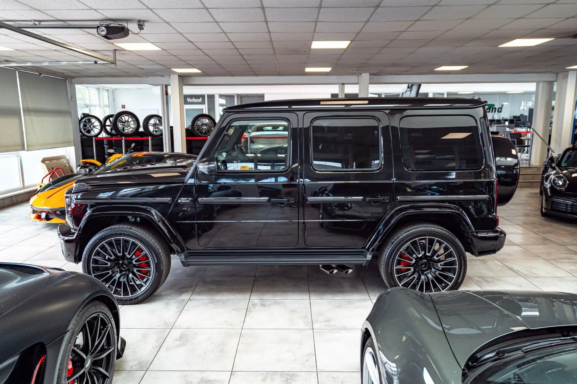 벤츠 G-Class G 63 AMG 2026 검정 사진 4