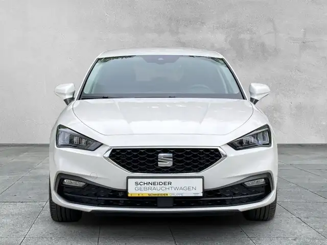 Seat Leon view 8