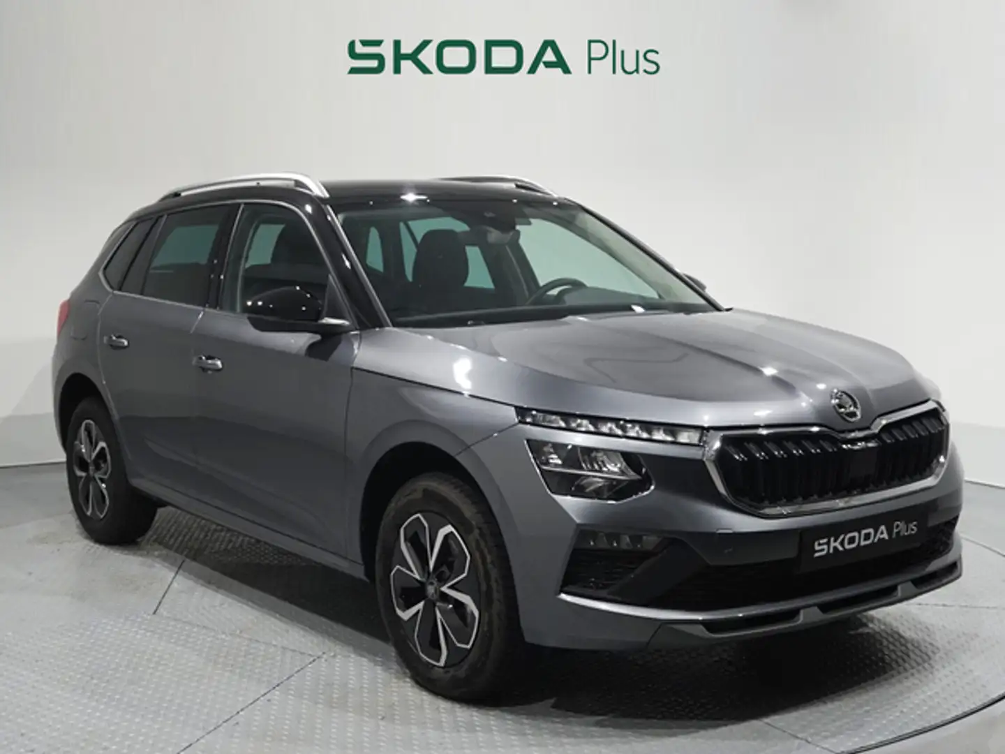 Skoda Kamiq 1.0 TSI Selection 85kW DSG7 Grijs - 1