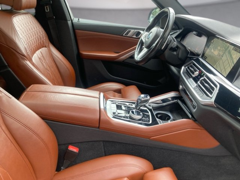 BMW X6 xDrive40d G06 XD5 — photo 11