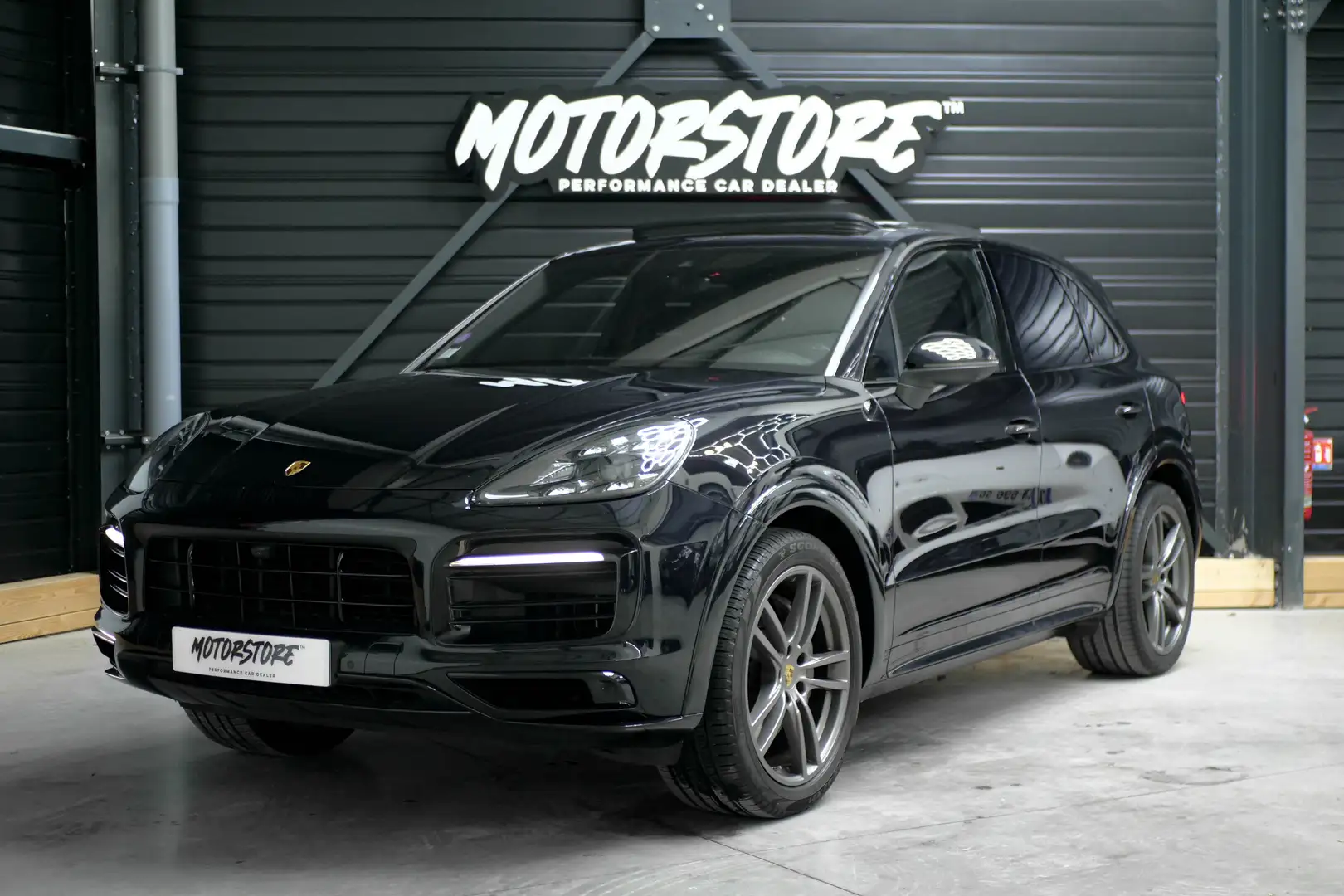 Porsche Cayenne Cayenne Coupe 3.0 V6 440 ch Tiptronic BVA S Noir - 1