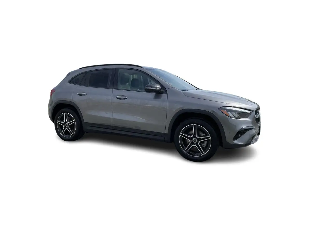 Mercedes-Benz GLA снимка Mercedes-Benz GLA