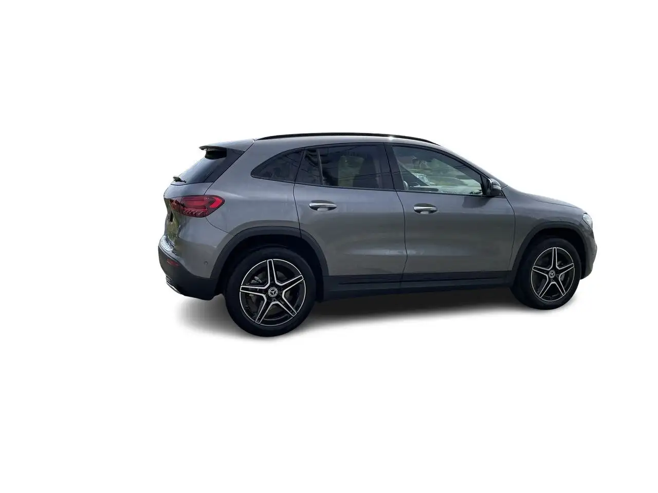 Mercedes-Benz GLA снимка Mercedes-Benz GLA