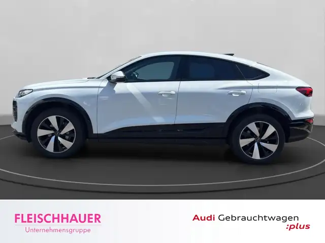 Audi Q6 E-Tron view 3