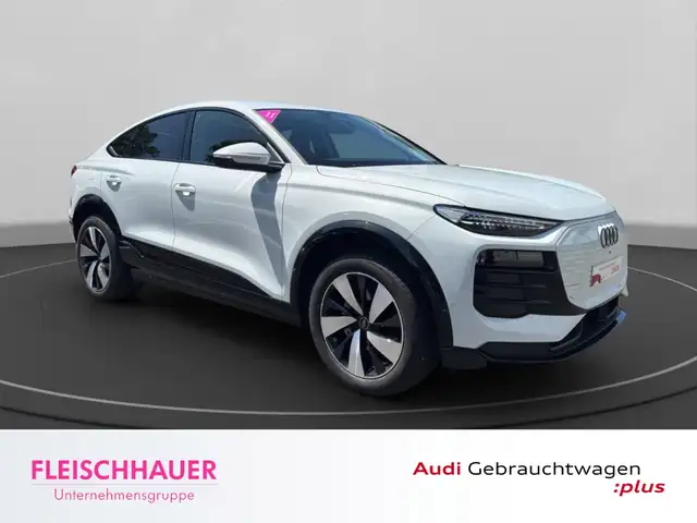 Audi Q6 E-Tron view 8
