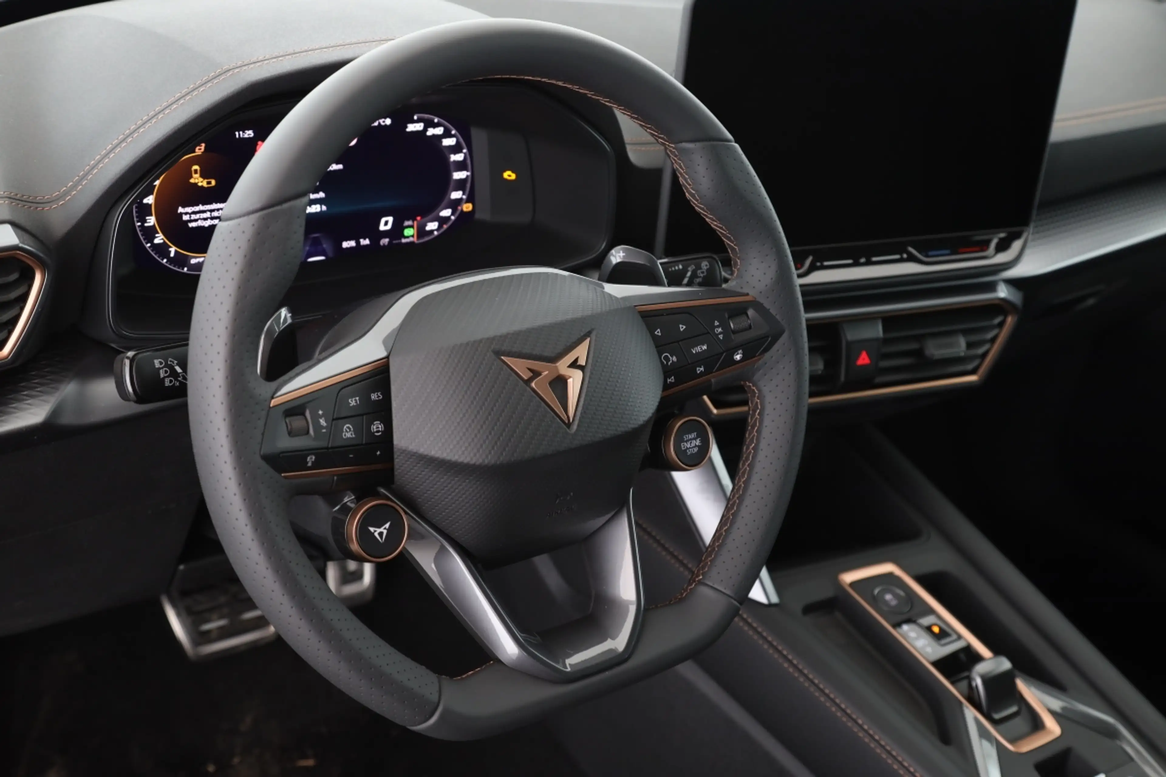 CUPRA Leon 1.5 eTSI DSG | Intelligent Drive Paket | — photo 15