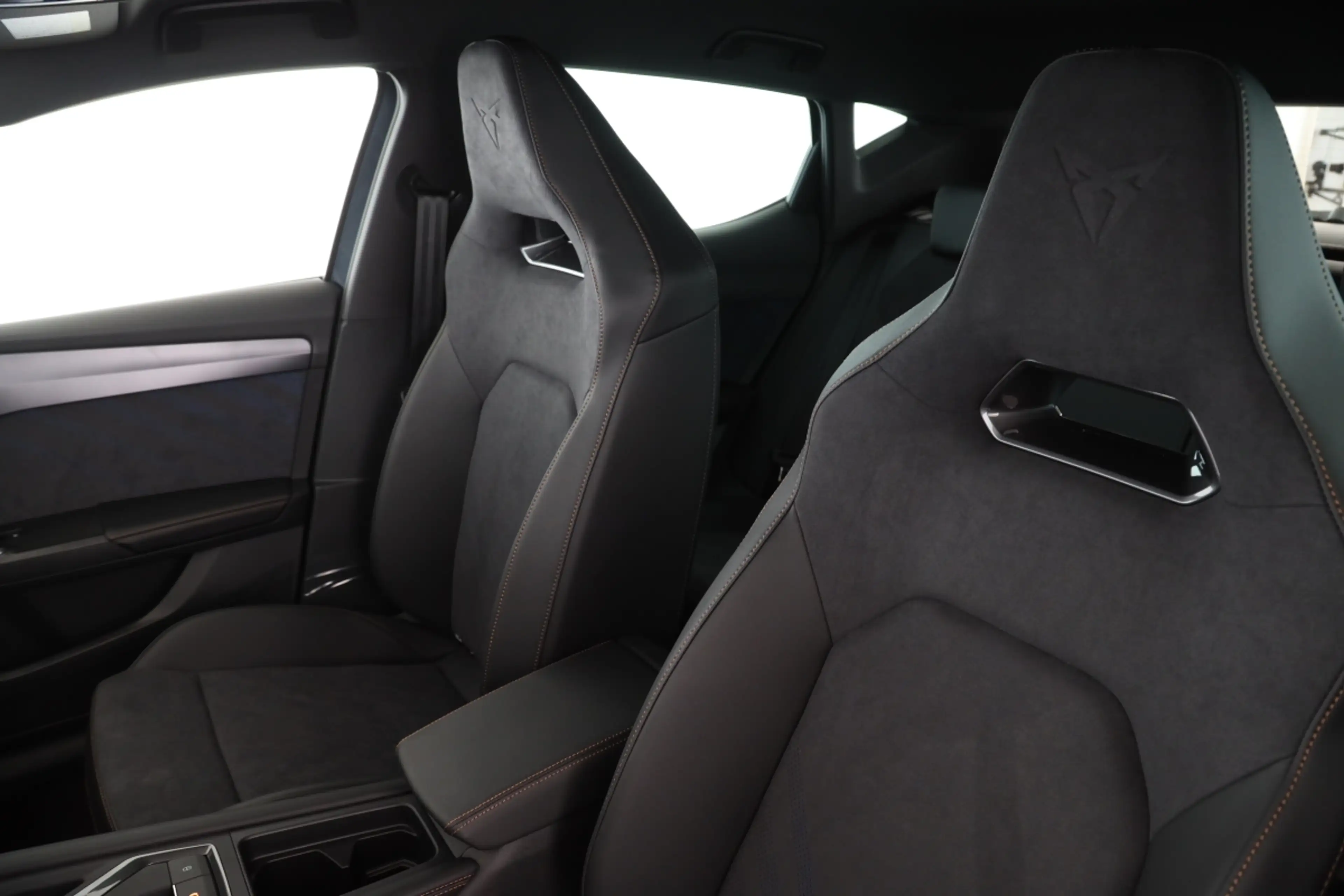 CUPRA Leon 1.5 eTSI DSG | Intelligent Drive Paket | — photo 12