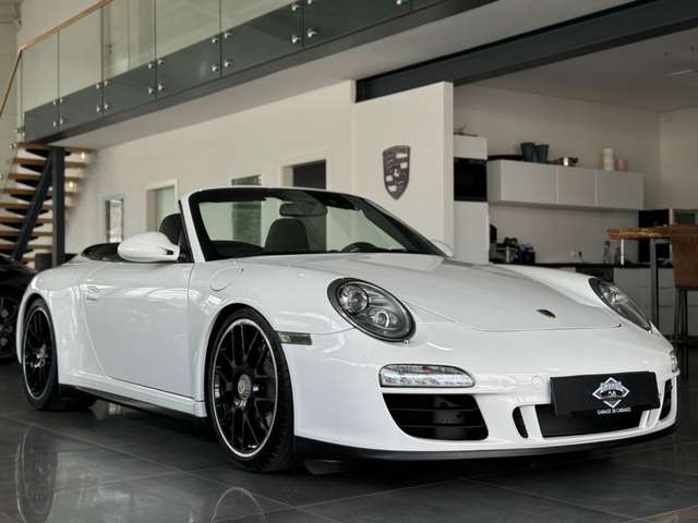 Imagine Porsche 997 GTS Cabrio/Handschalter/Chrono/SportAga/Bose