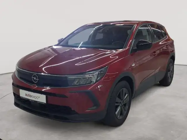 Opel Grandland view 2
