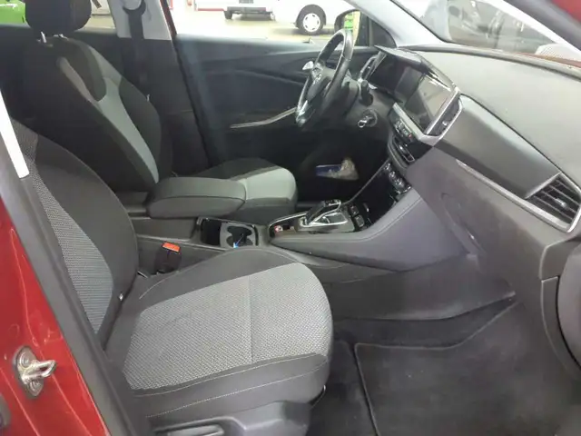 Opel Grandland view 7