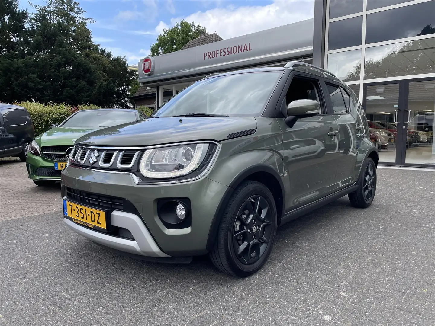 Suzuki Ignis 1.2 Smart Hybrid 83pk CVT Style | Automaat | Vert - 2