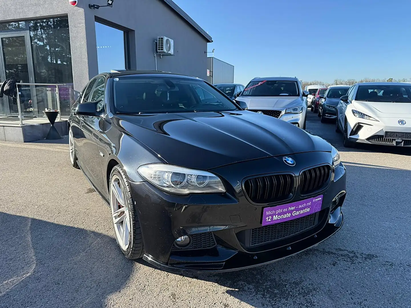 BMW 525 d M-Paket Schwarz - 1