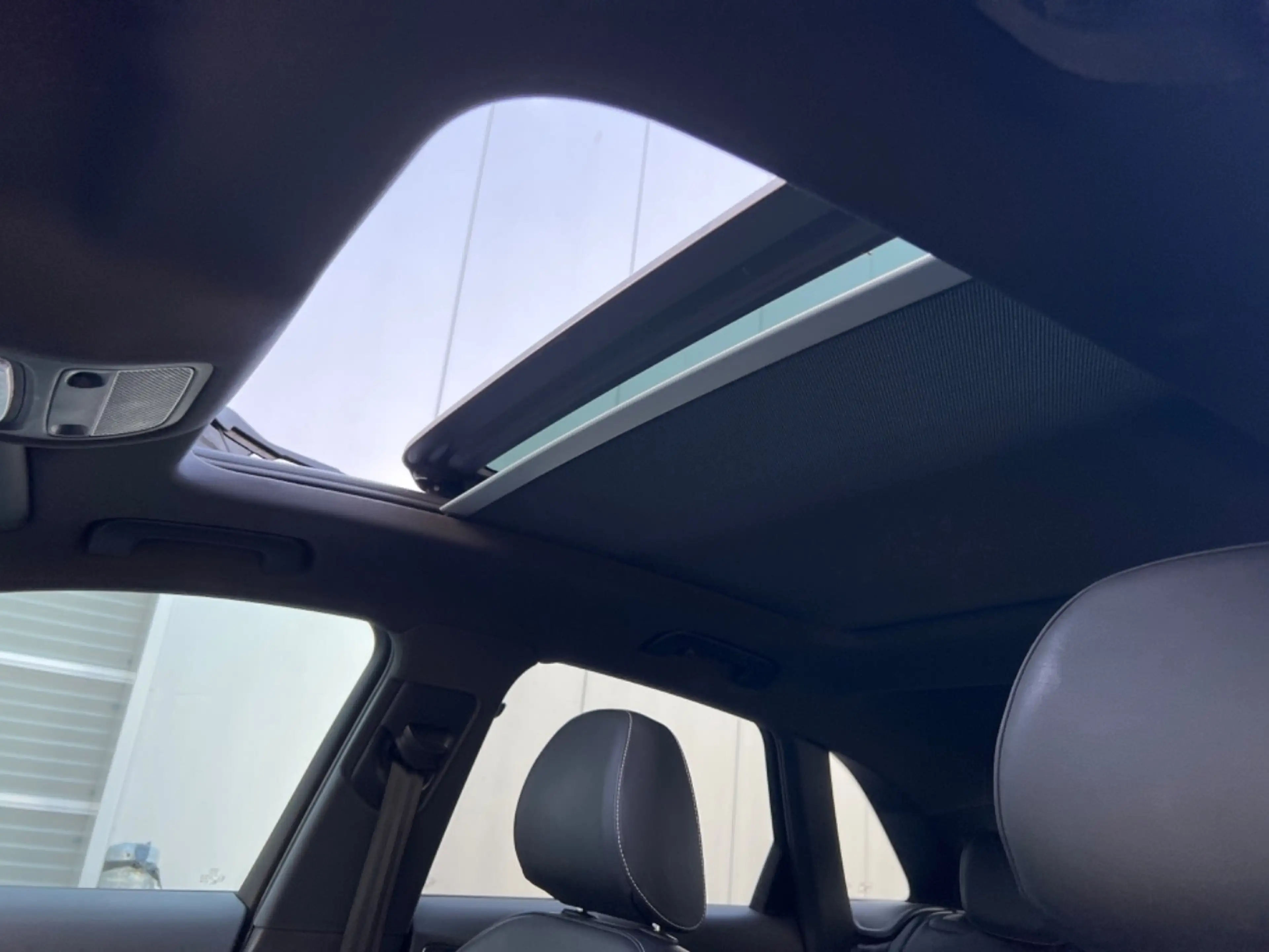 Audi Q3 1.4 TFSI CoD Sport Pro Line S l Pano Dak l Trekhaa — photo 4