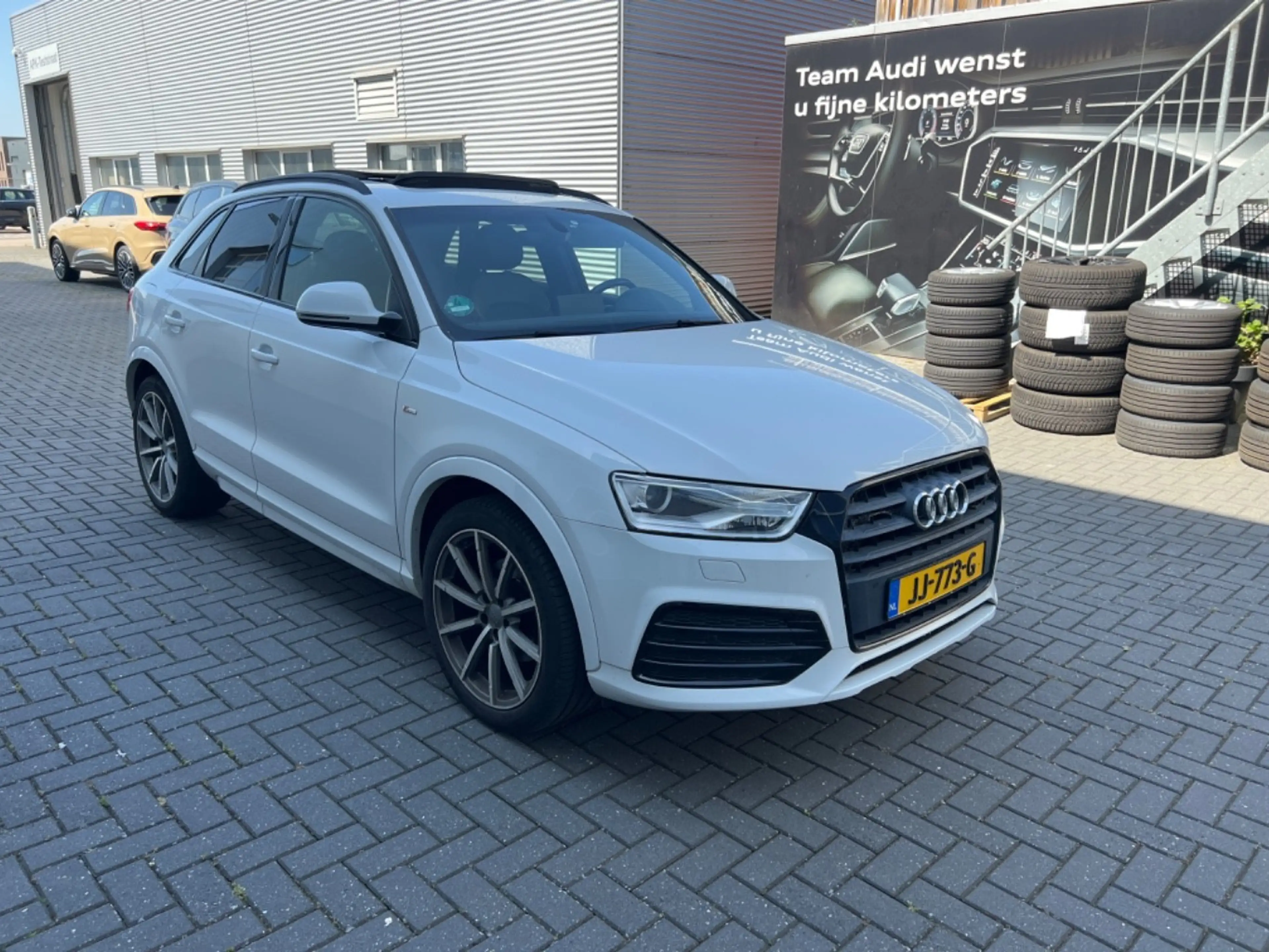 Audi Q3 1.4 TFSI CoD Sport Pro Line S l Pano Dak l Trekhaa — photo 7