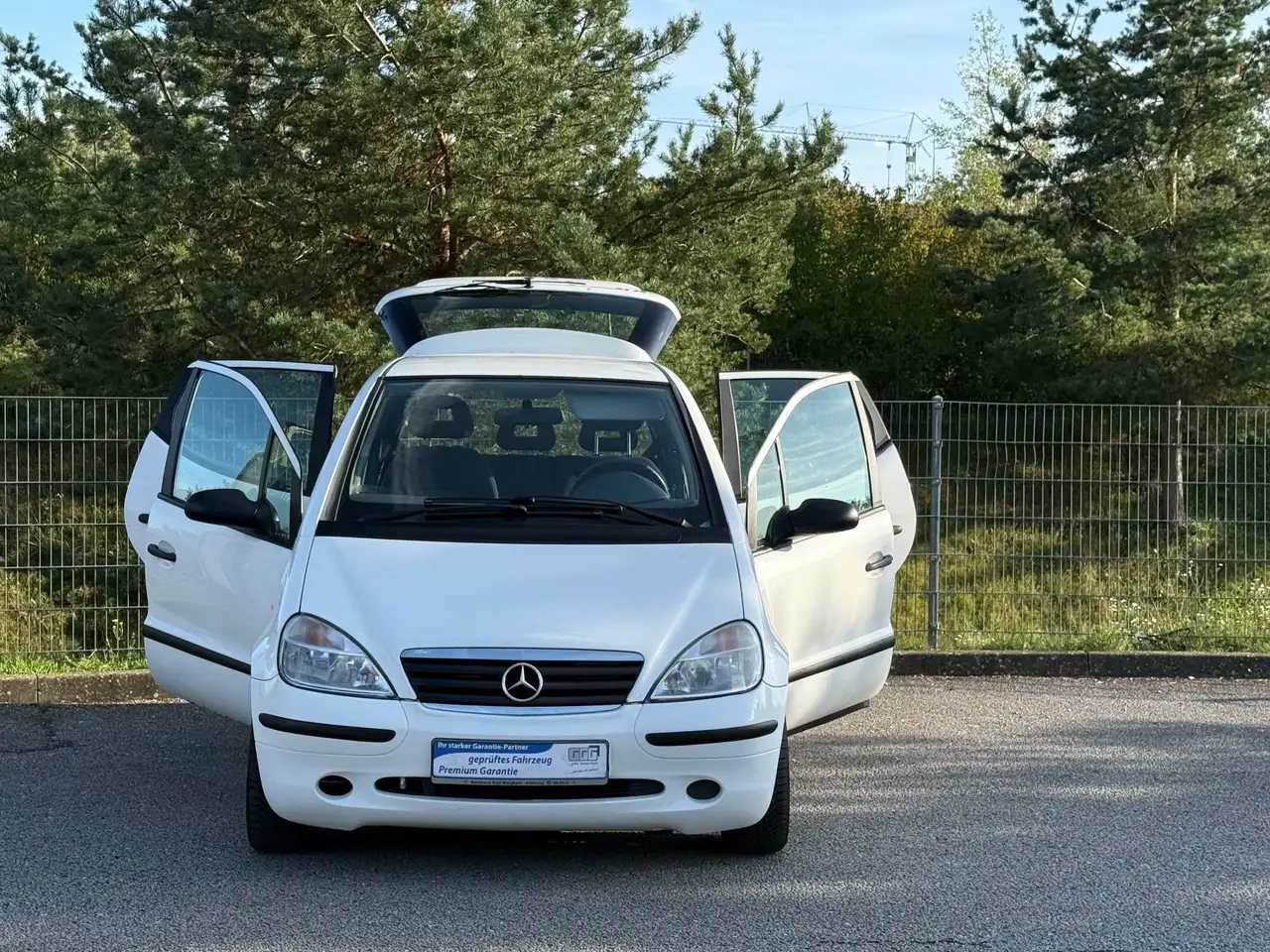 Mercedes-Benz A 140 Classic AUTOMATIK 1 Hand Service & Tüv neu, foto 1