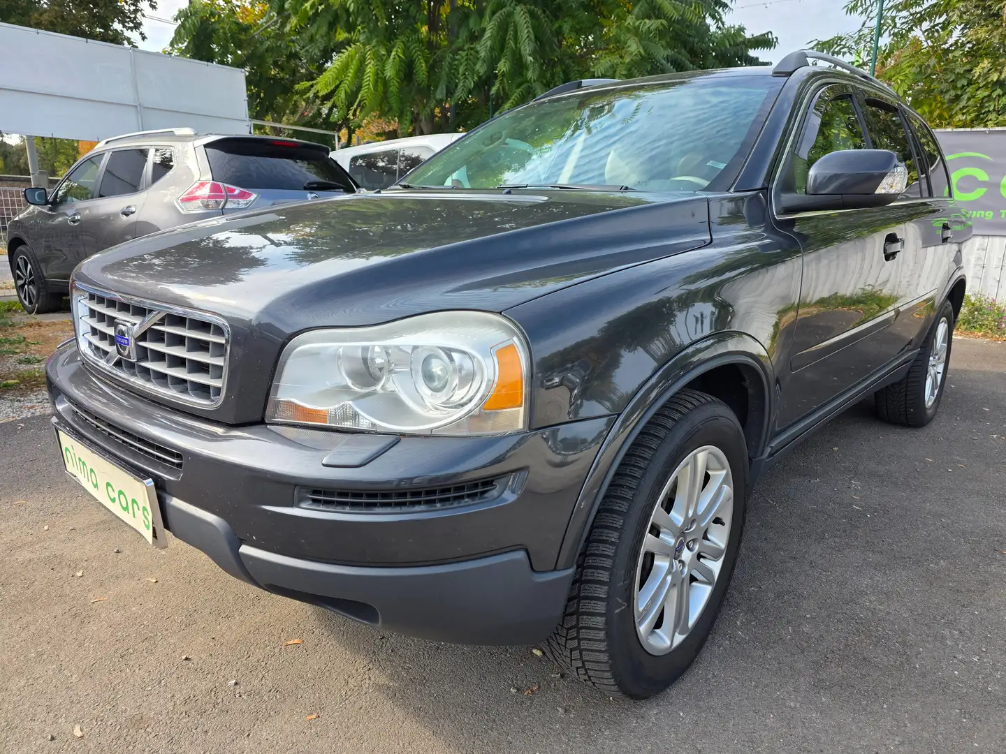 Volvo XC90 D5 Summum (136kW)(7 Sitze) Grau - 2