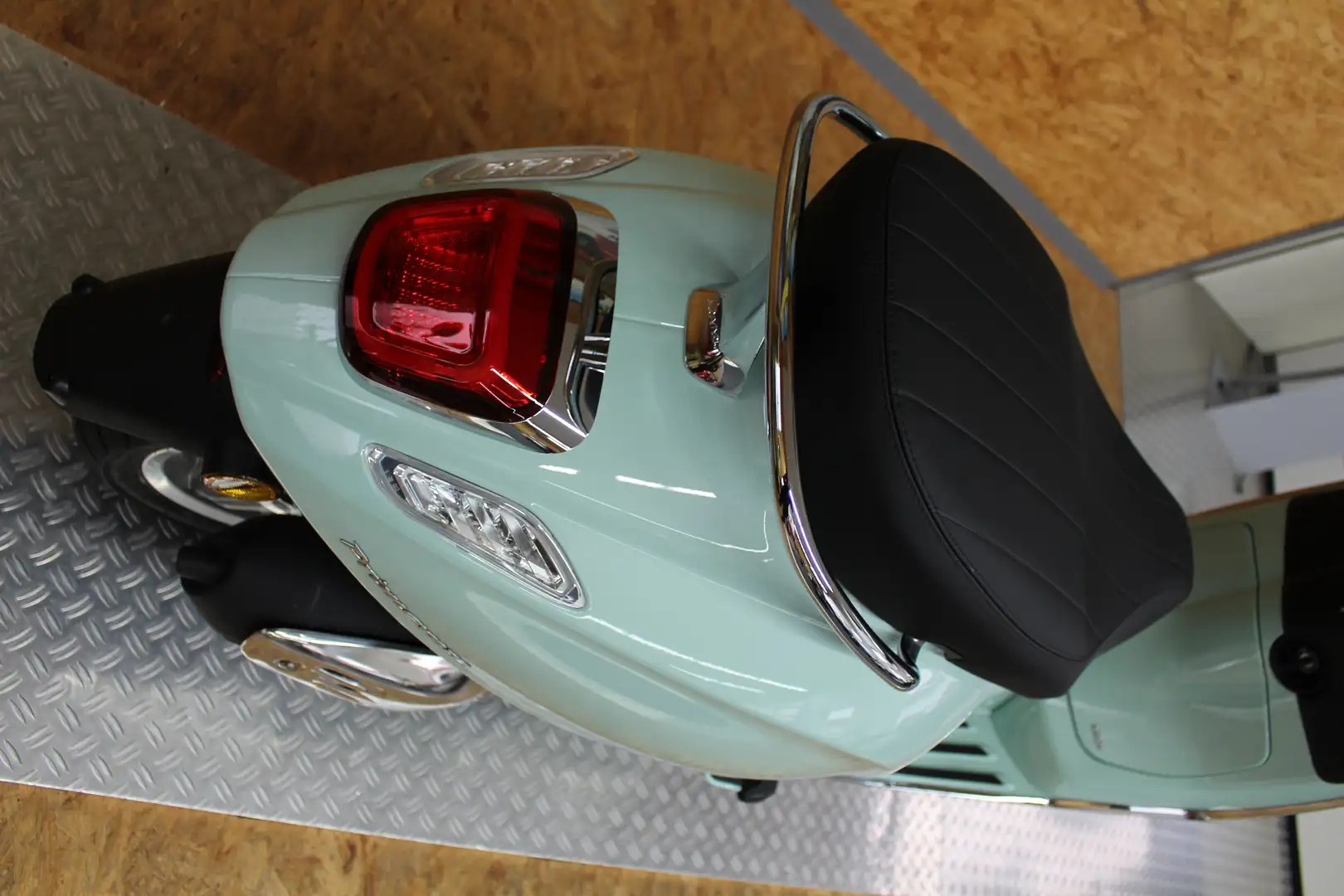 Vespa Primavera 50 Primavera 50 FL '25 Grün =NEU= 4-J.Gar. 0%Finan Grün - 2