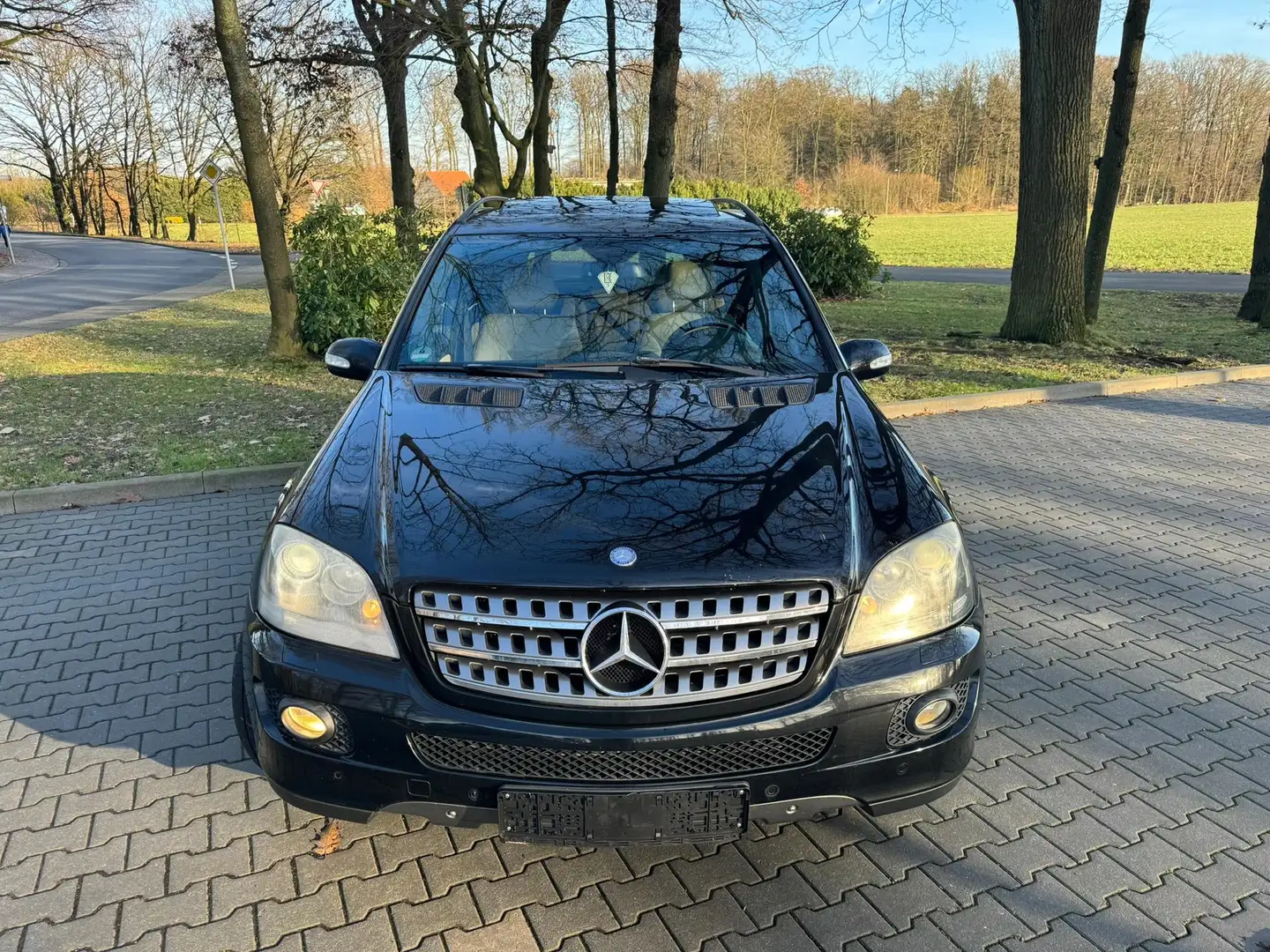 Mercedes-Benz ML 320 CDI 4Matic 7G-TRONIC DPF Edition 10 Černá - 2