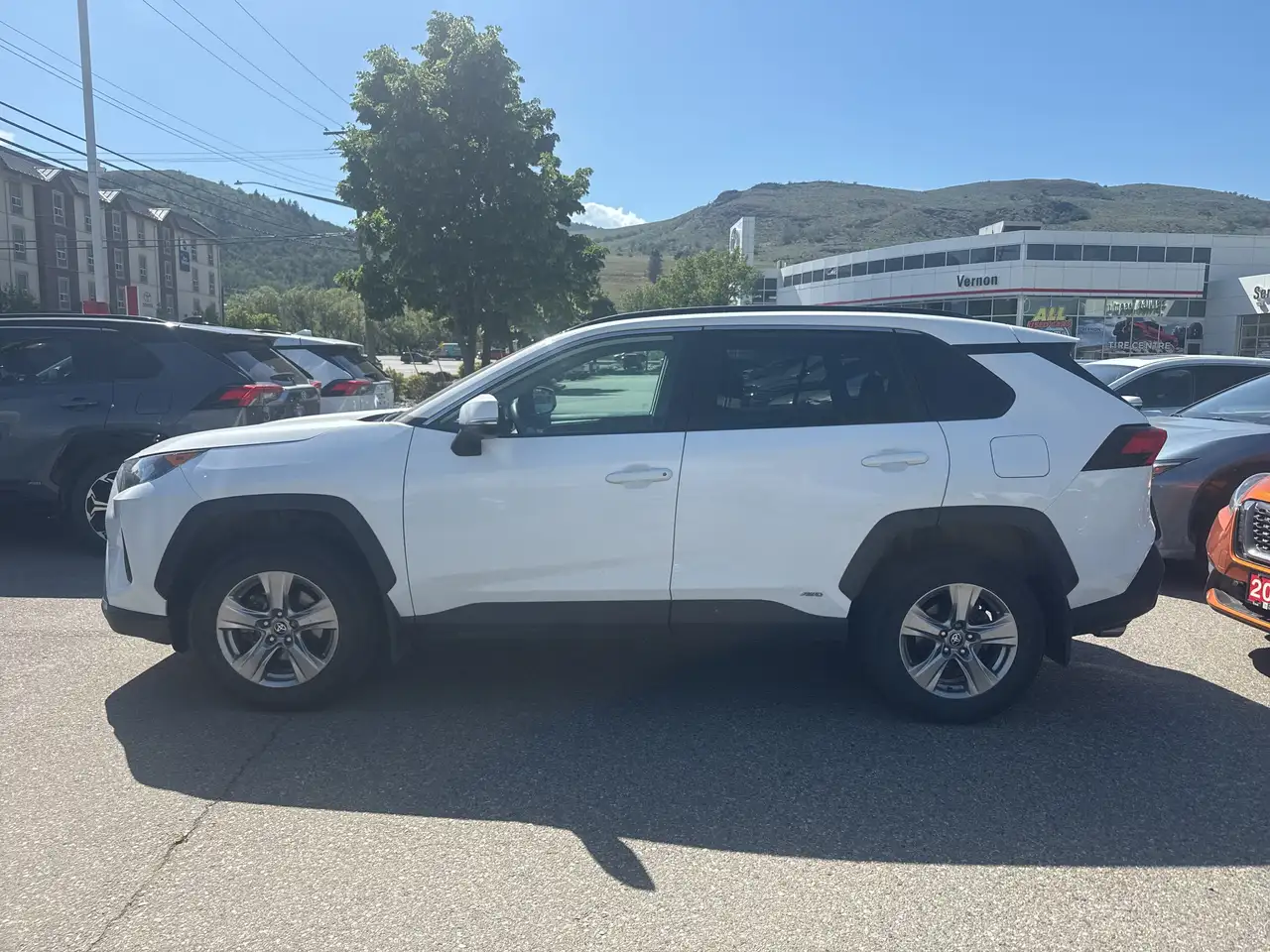 Toyota RAV 4 снимка Toyota RAV 4
