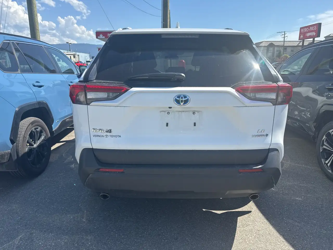 Toyota RAV 4 снимка Toyota RAV 4