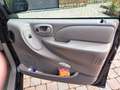 Chrysler Voyager Voyager 3.3i V6 12v LX Grau - thumbnail 15