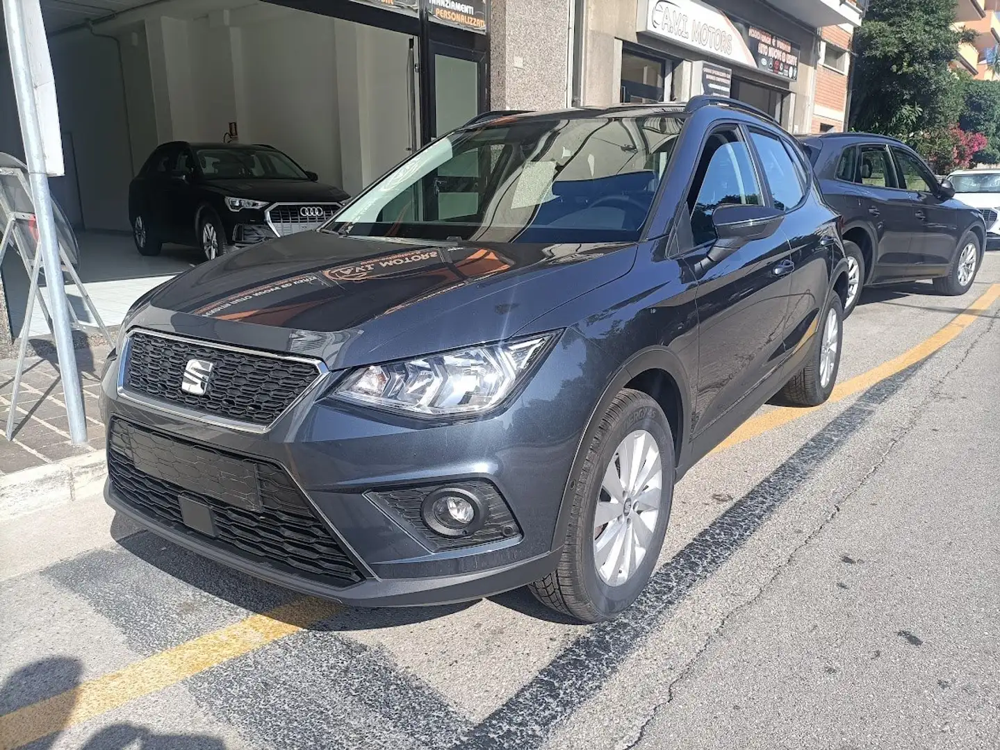 SEAT Arona STYLE Gris - 2
