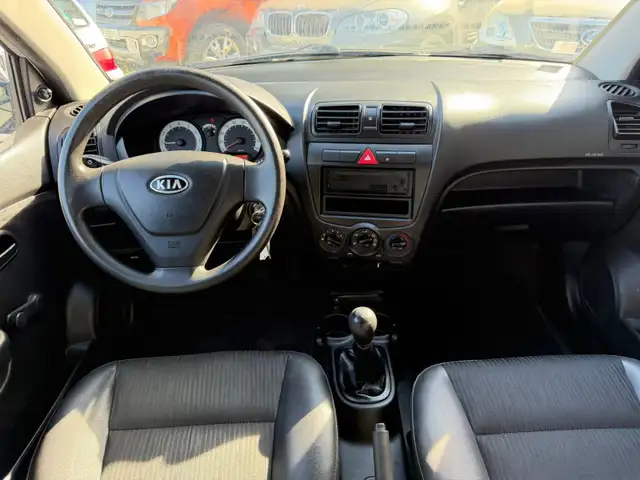 Kia Picanto view 7