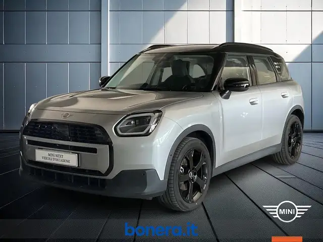 MINI Cooper D Countryman Mini Countryman 2.0 48V D Classic auto