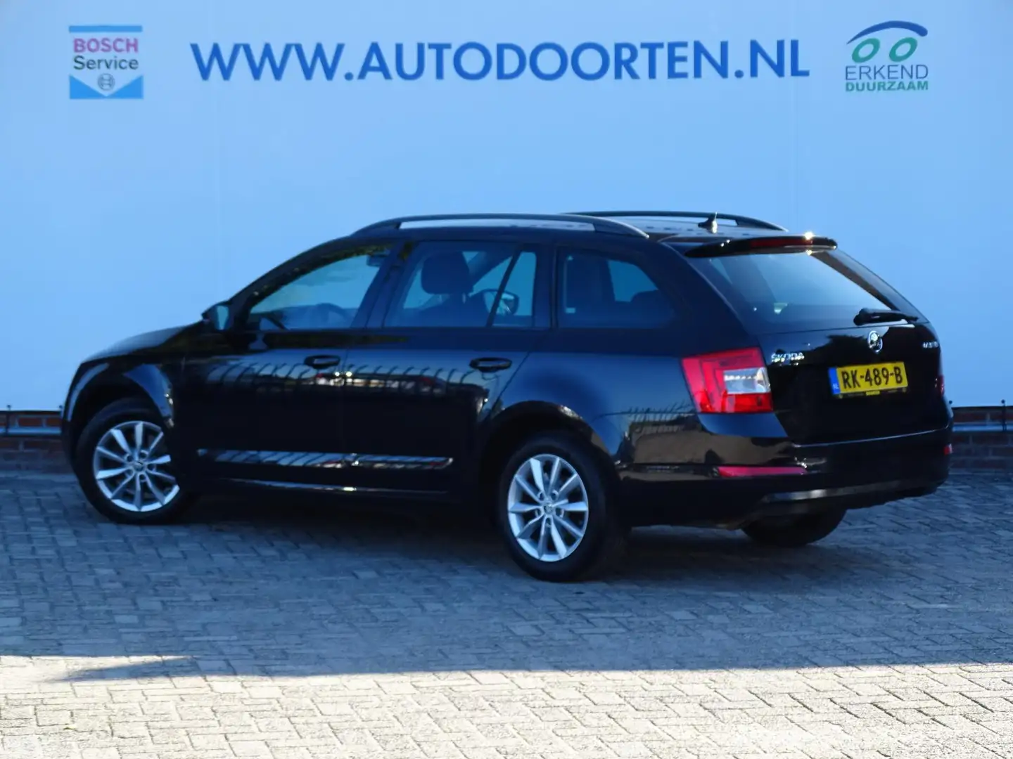 Skoda Octavia Combi 1.4 TSI Greentech Style Businessline|Camera| Zwart - 2