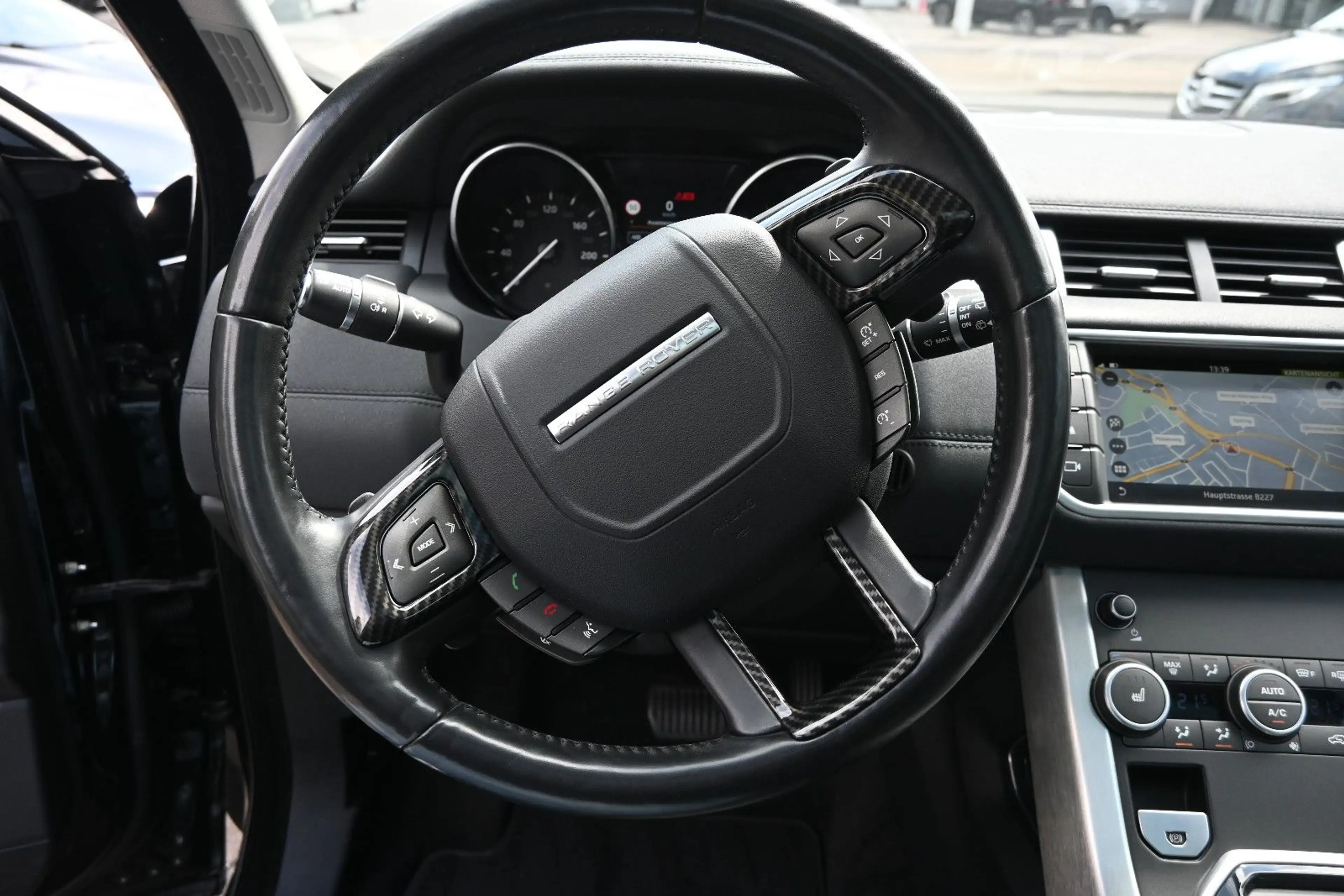 Land Rover Range Rover Evoque SE*Pano*Navi*Cam*Scheckheft — photo 12