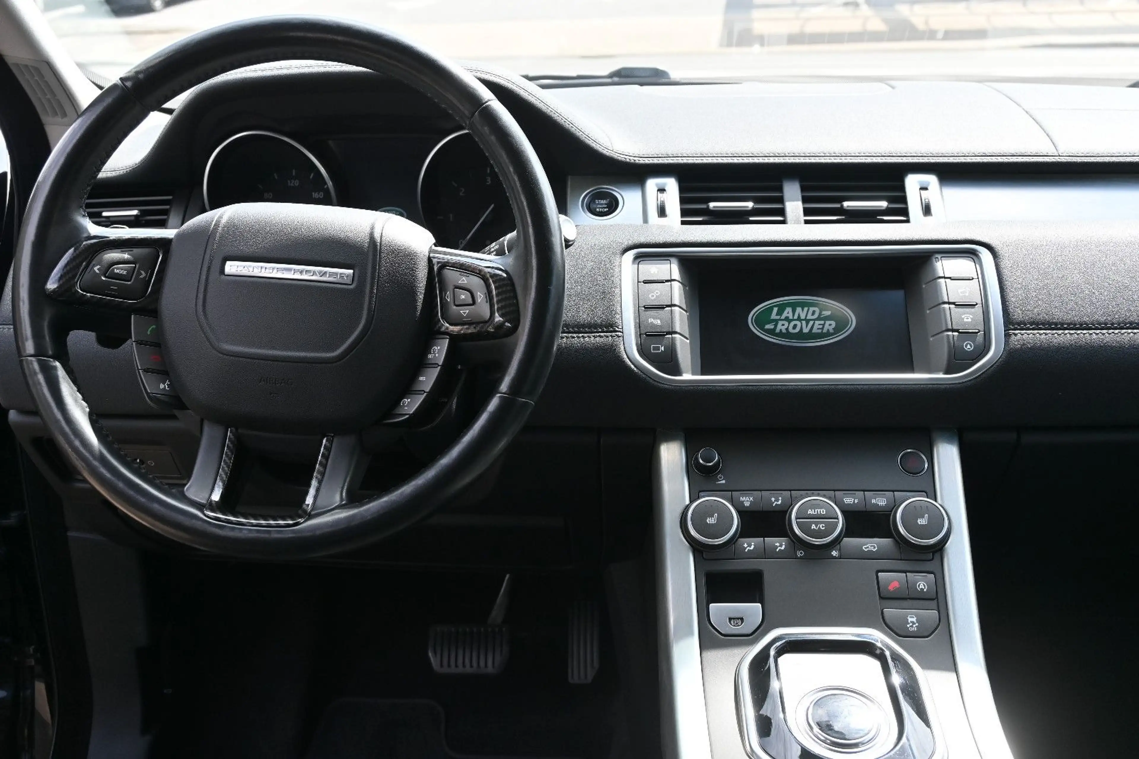 Land Rover Range Rover Evoque SE*Pano*Navi*Cam*Scheckheft — photo 11