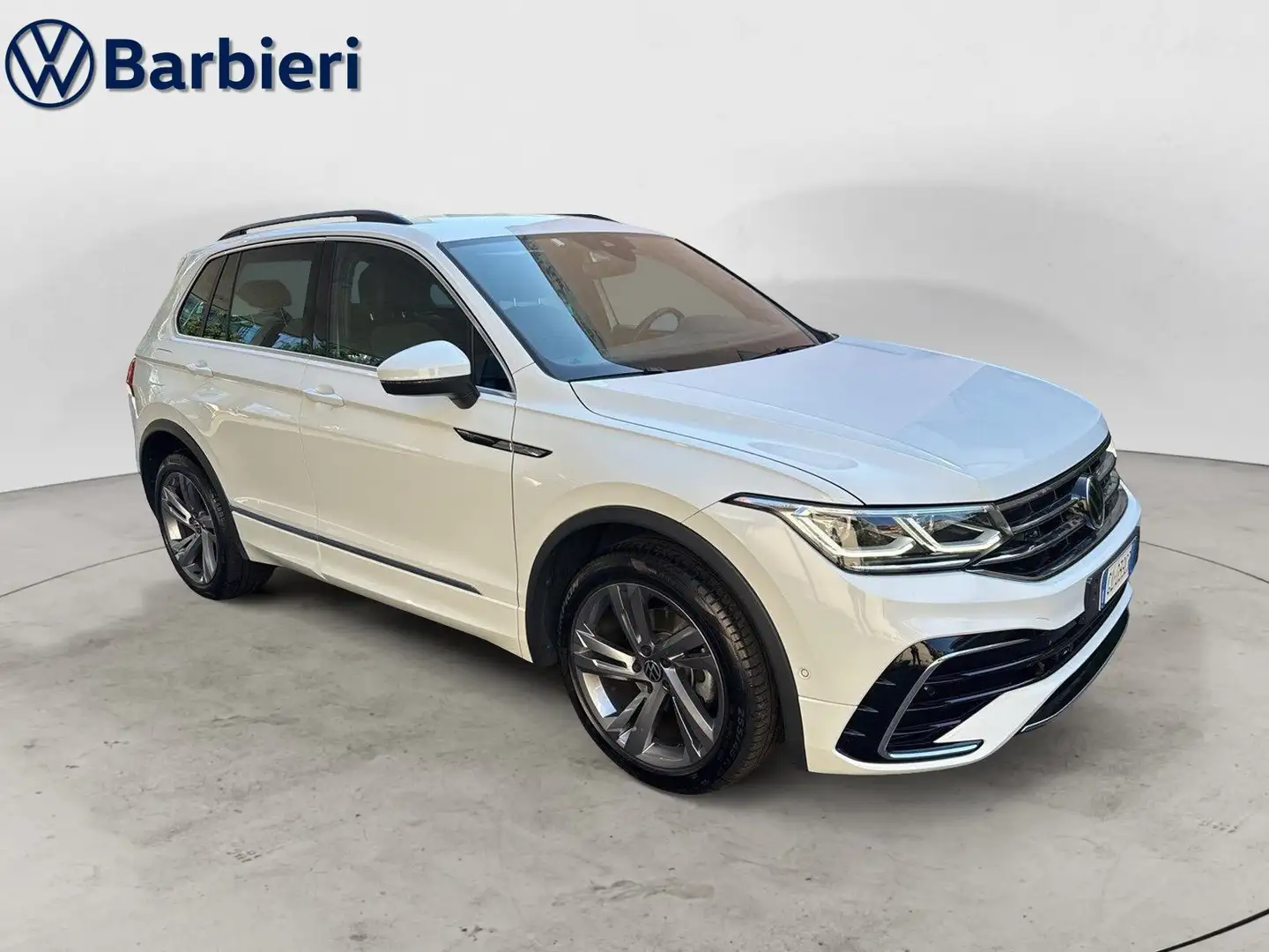 Volkswagen Tiguan Tiguan 2.0 TDI 150 CV SCR DSG R-Line Biały - 2