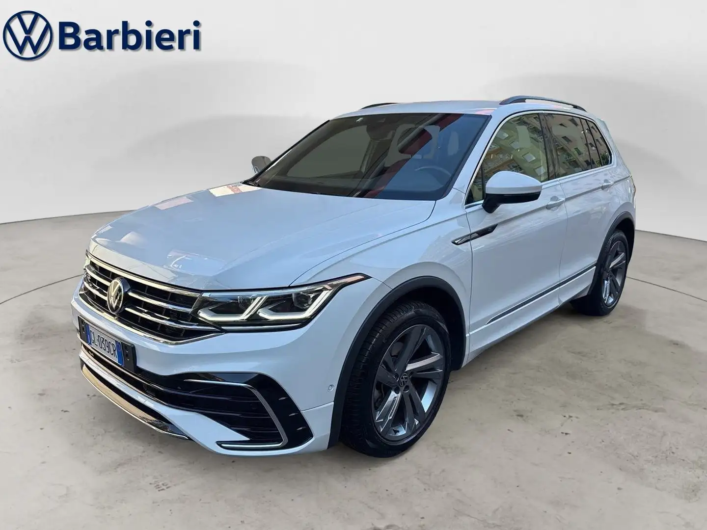 Volkswagen Tiguan Tiguan 2.0 TDI 150 CV SCR DSG R-Line Biały - 1