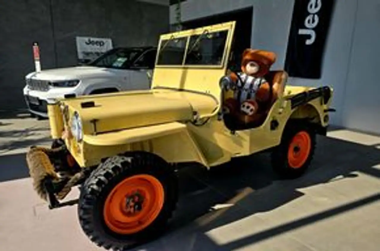 Jeep willys-- Oldtimer cj 2A, foto 1
