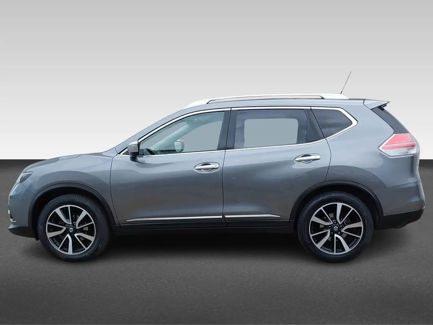 Nissan X-Trail 1.6 DIG-T N-Connecta Grijs - 2