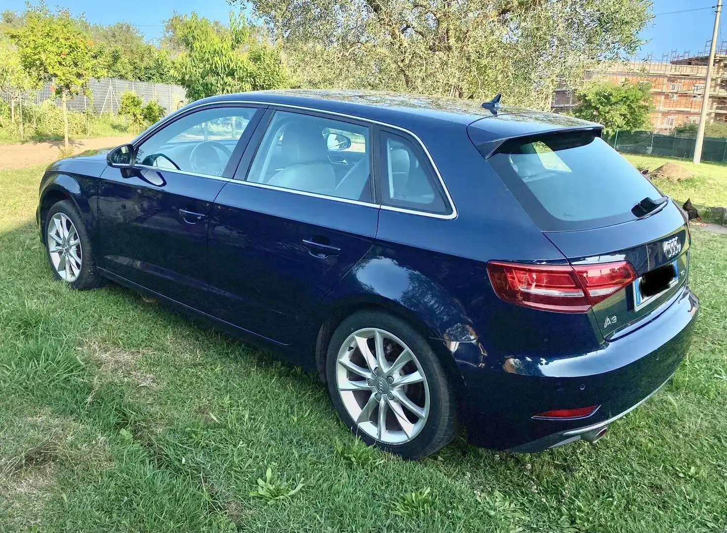 Audi A3 1.6 tdi Design 110cv - 2