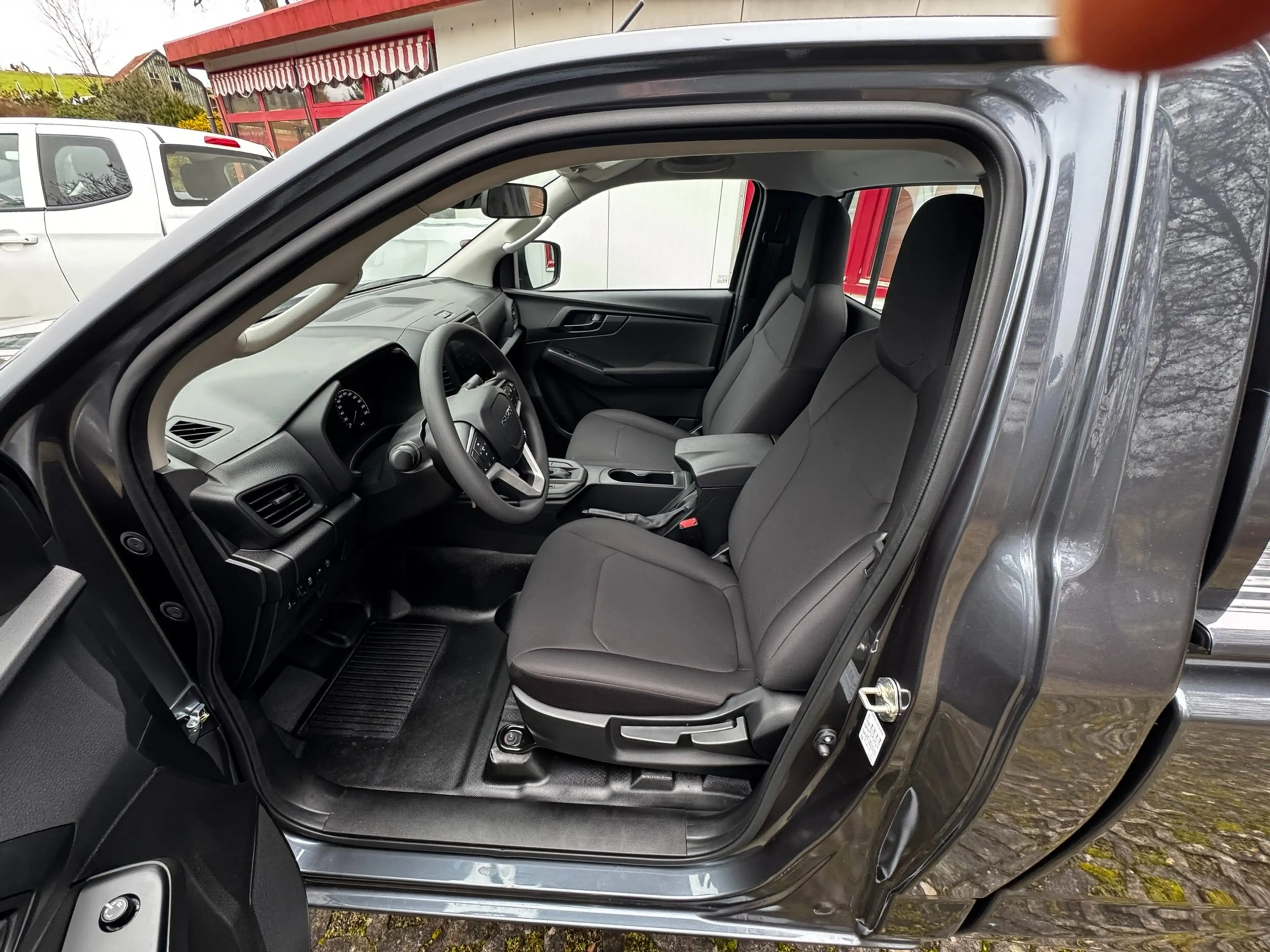 Isuzu D-Max Single Cab 4WD L — photo 10