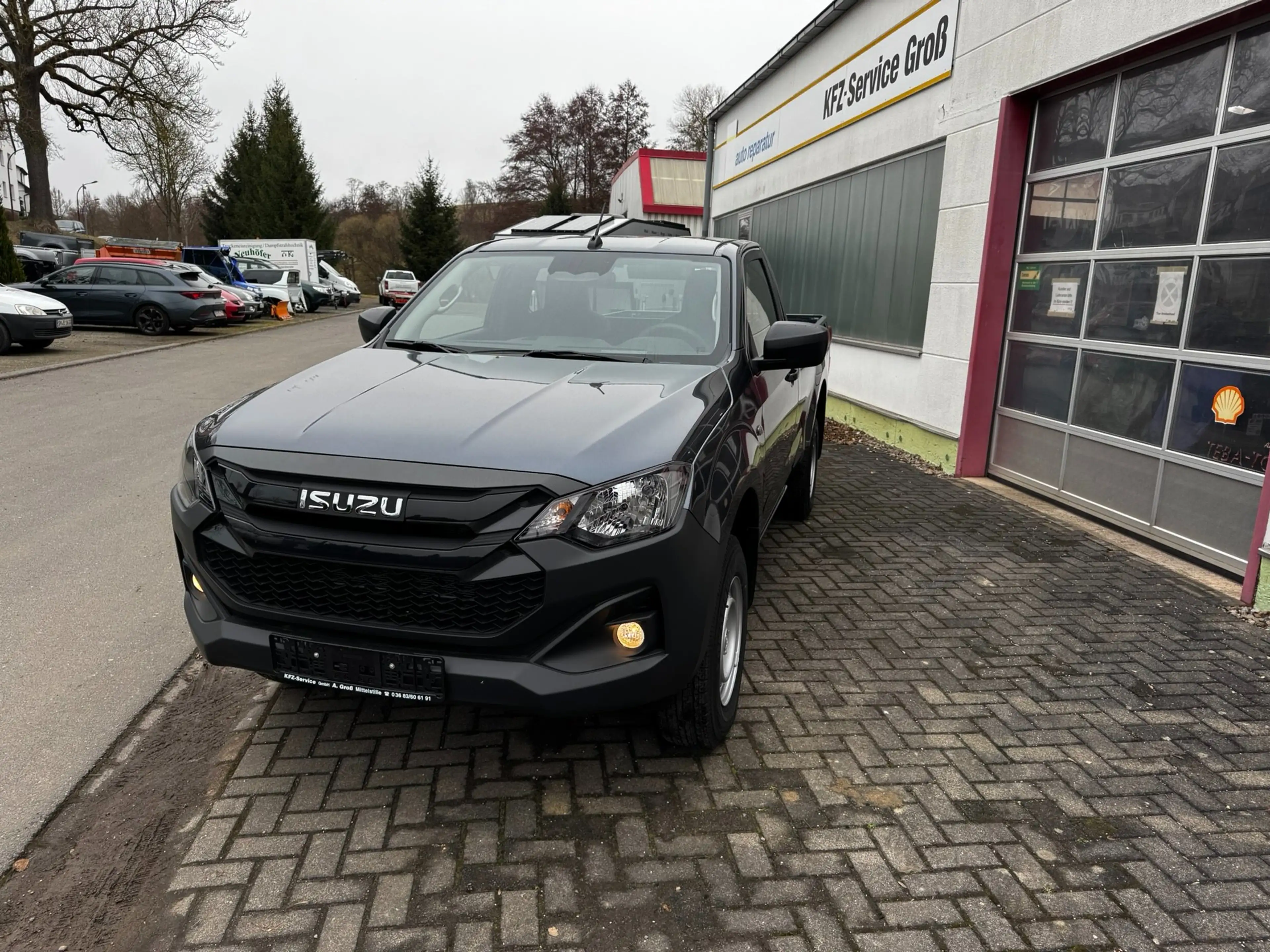 Isuzu D-Max Single Cab 4WD L — photo 2