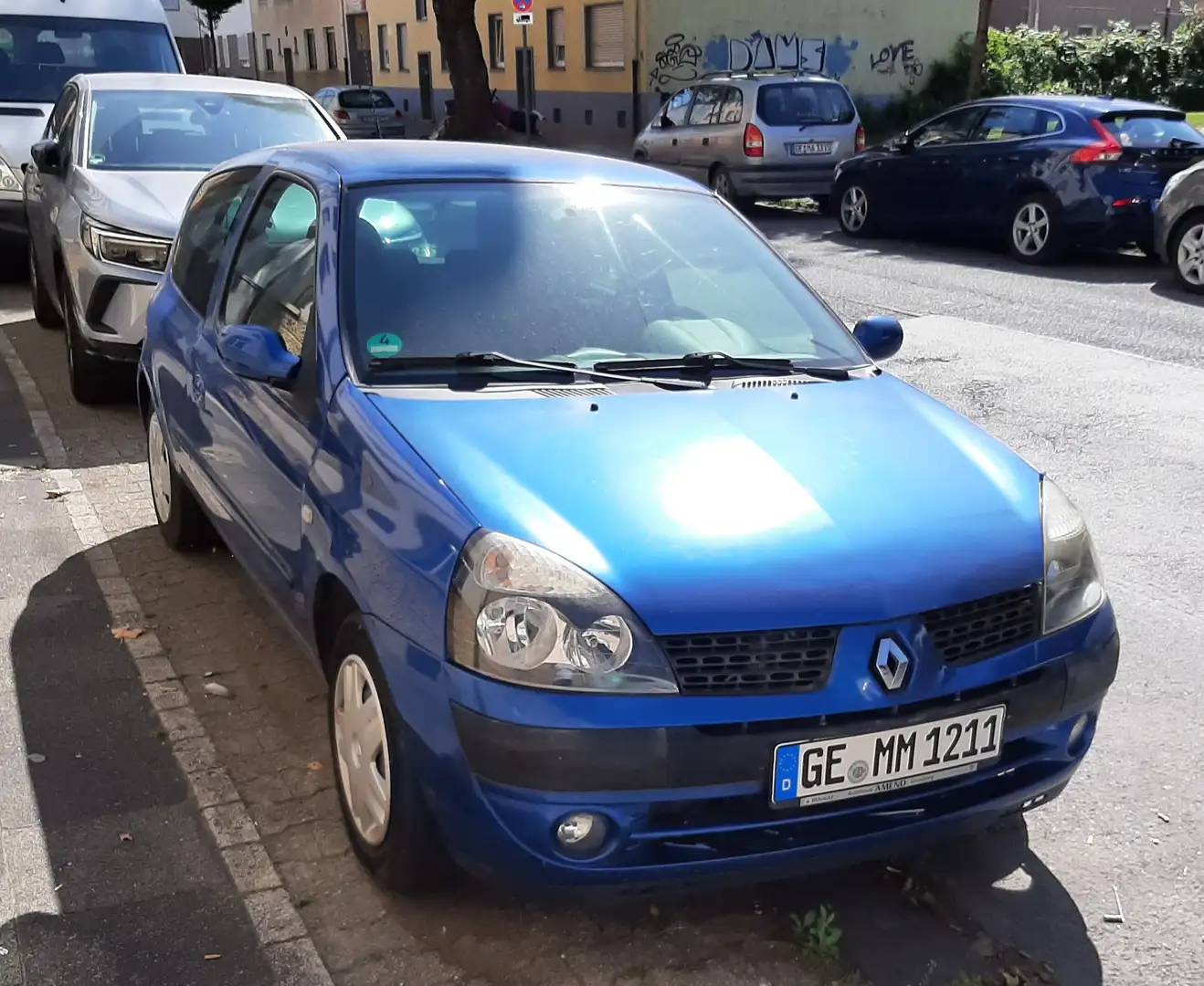 Renault Clio 1.2 Campus Blau - 2