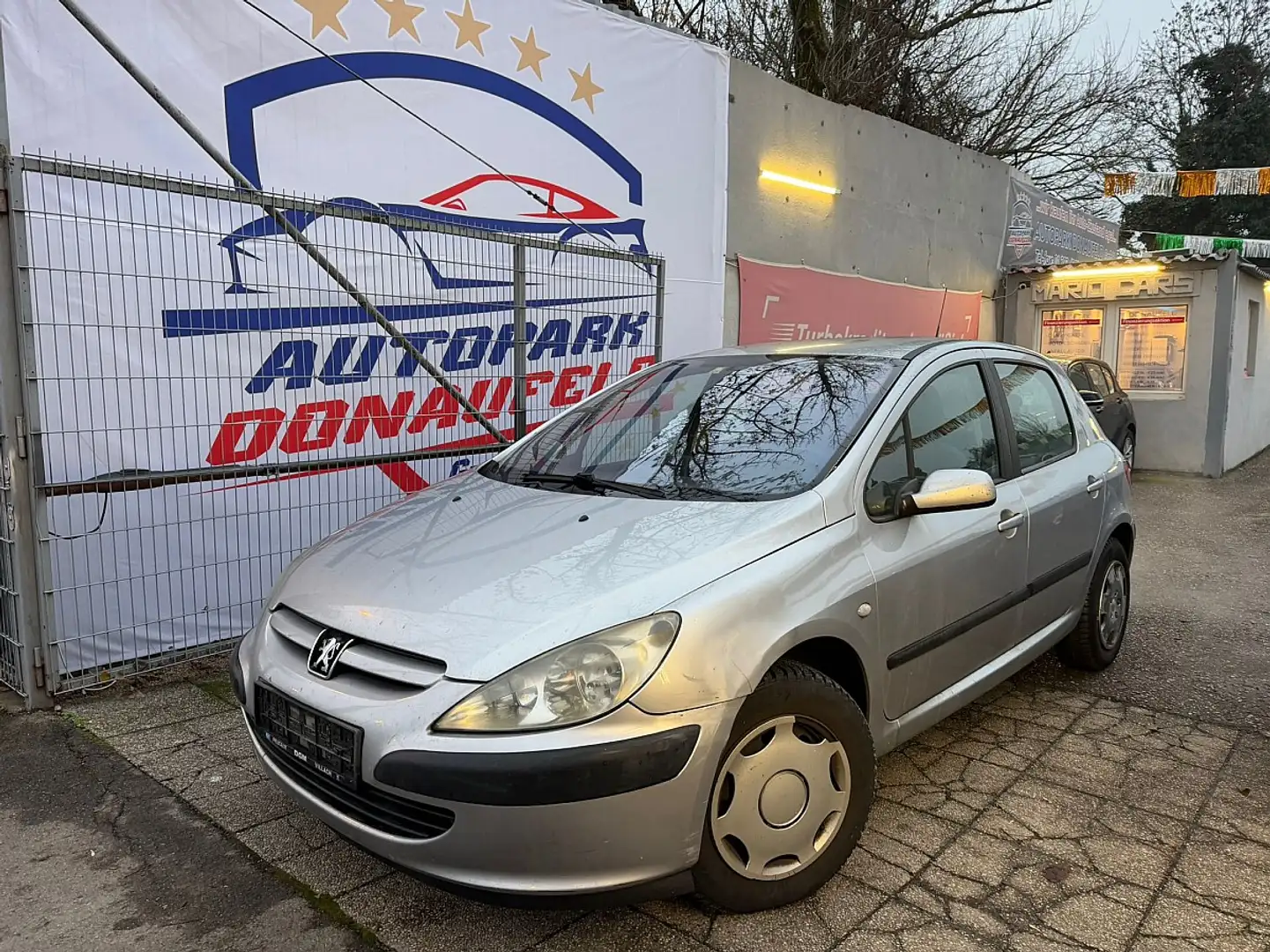 Peugeot 307 XR HDI 90 *BASTLER FAHRZEUG* Silber - 1