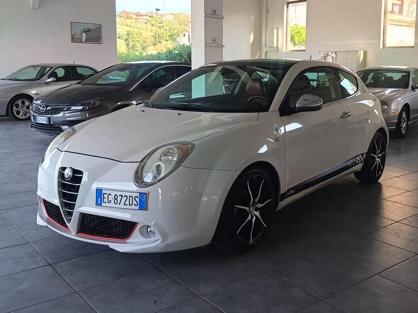 Alfa Romeo MiTo MiTo  1.4 tb m.air Distinctive premium pack tct Alb - 1