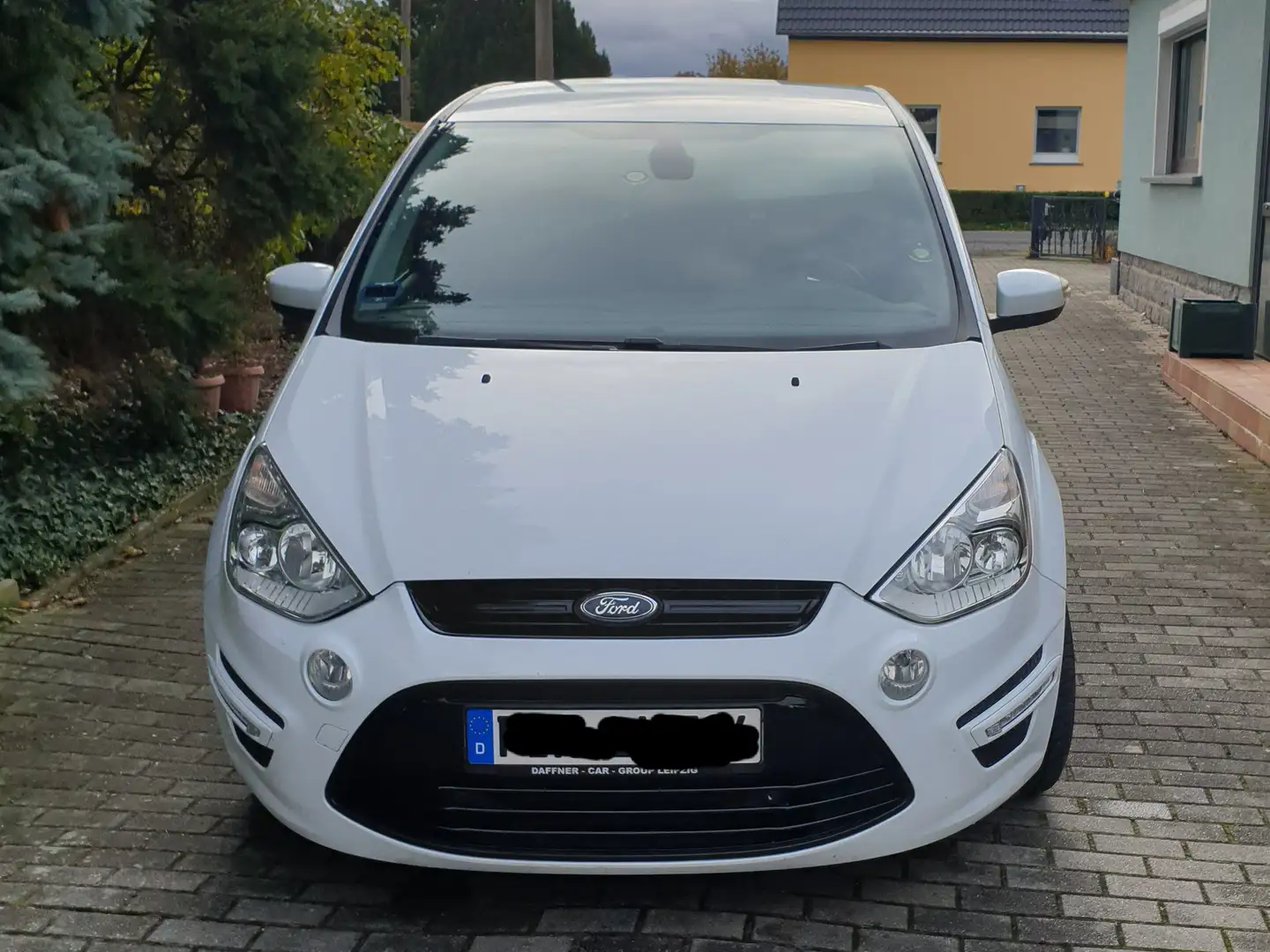 Ford S-Max S-Max 2.0 TDCi DPF Business Edition Weiß - 1