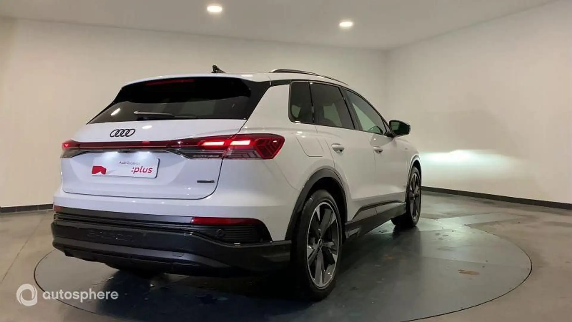 Audi Q4 e-tron 55 e-tron 340ch quattro S line - 2