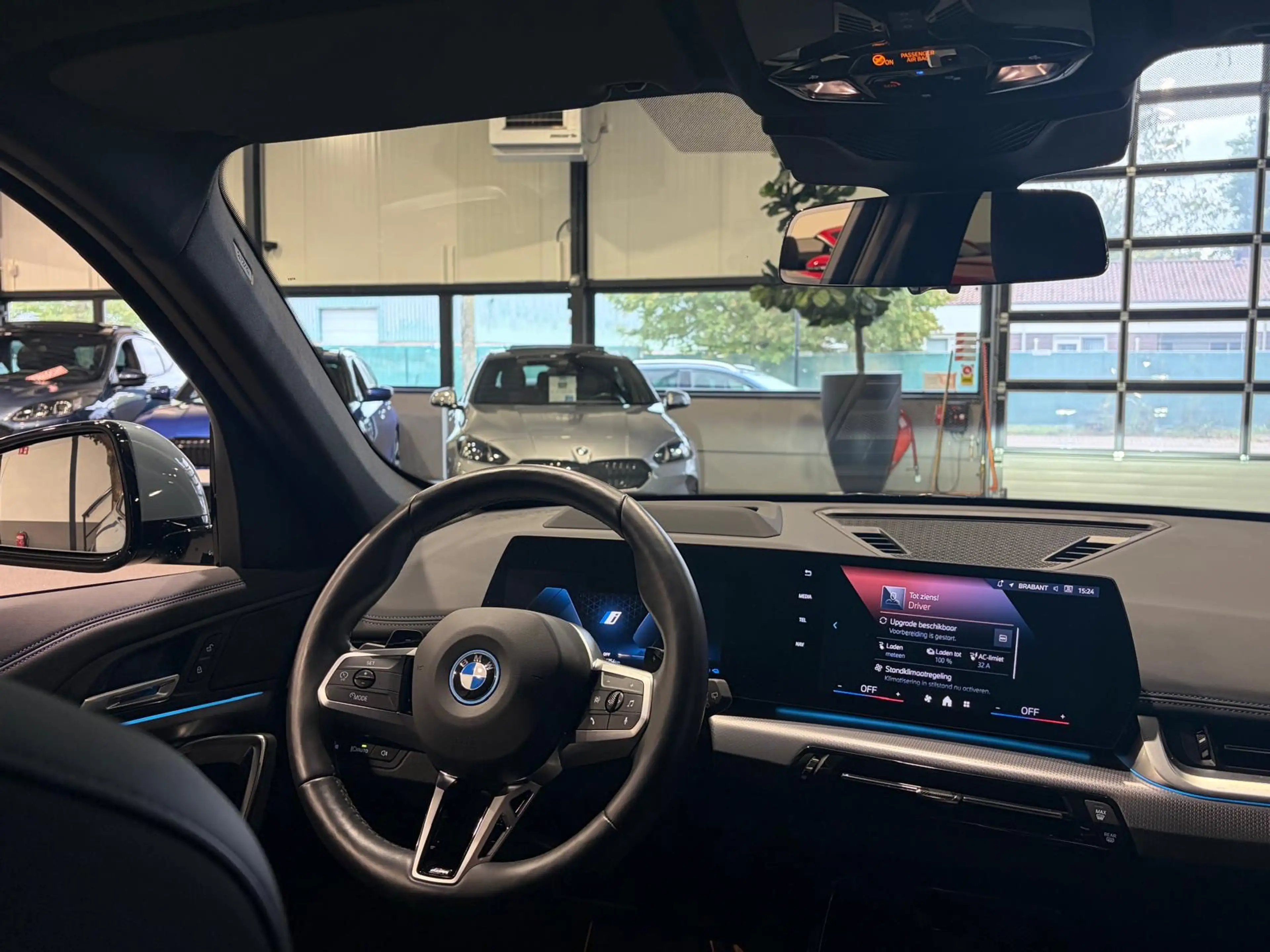 BMW X1 xDrive30e M-Sport | Panorama | HUD | 360 Camera — photo 43