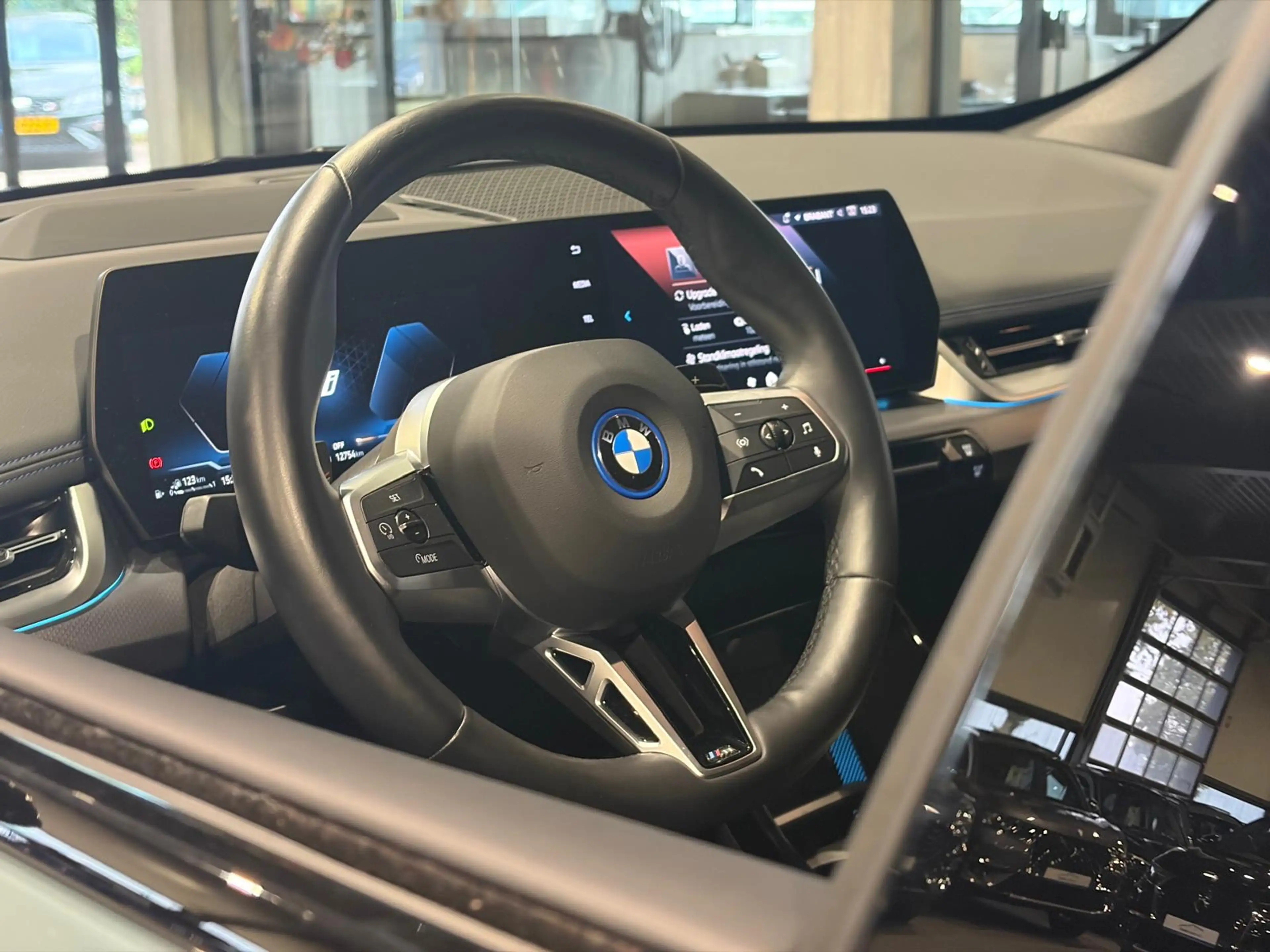 BMW X1 xDrive30e M-Sport | Panorama | HUD | 360 Camera — photo 29