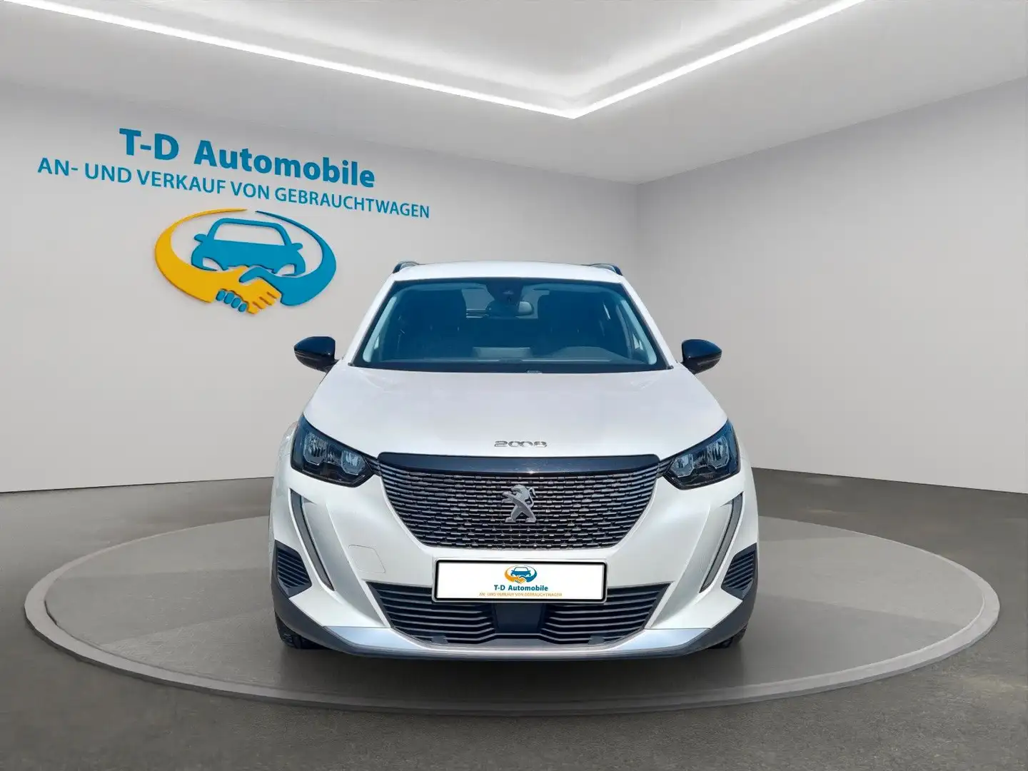 Peugeot 2008 Allure, Navi*Parkhilfe*1.HAND Weiß - 2