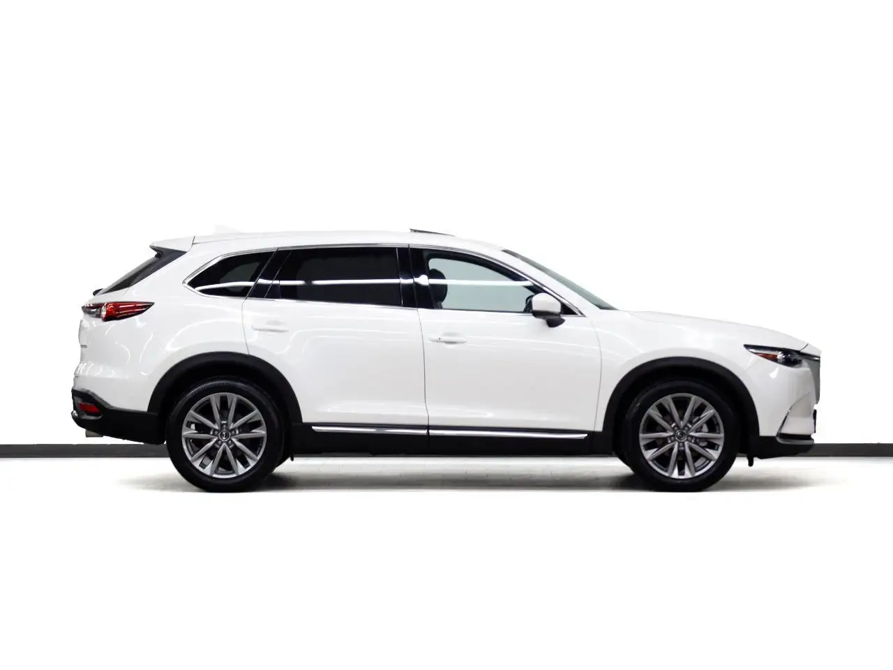 Mazda CX-9 снимка Mazda CX-9